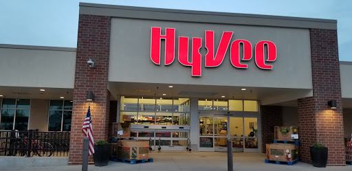 Supermarket «Hy-Vee», reviews and photos, 923 N 1st Ave, Winterset, IA 50273, USA