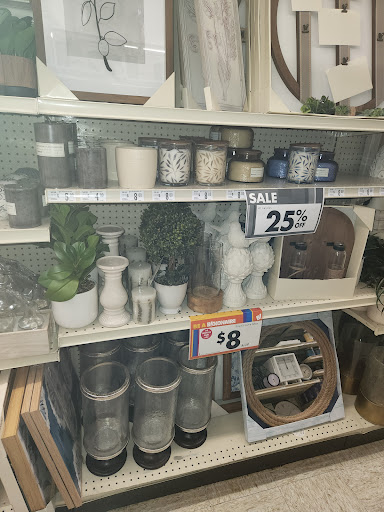 Discount Store «Big Lots», reviews and photos, 610 Las Tunas Dr, Arcadia, CA 91007, USA