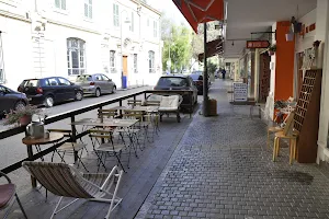 Red Orange Kiosk & Espresso Coffee Bar image