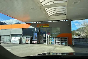 Migrol Service mit Shell-Treibstoff image