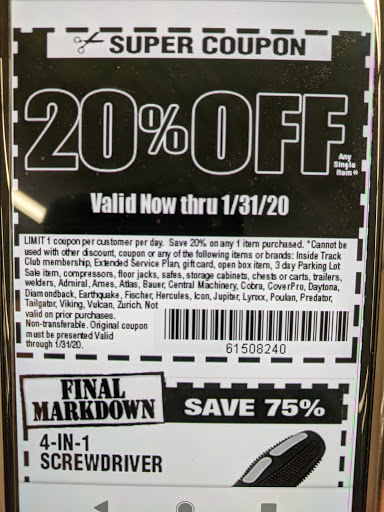 Hardware Store «Harbor Freight Tools», reviews and photos, 2295 Forest Ave, Staten Island, NY 10303, USA