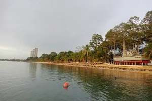 Bang Saray Beach image