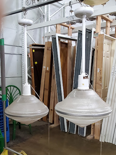 Building Materials Store «Second Use Building Materials», reviews and photos, 2328 Fawcett Ave, Tacoma, WA 98402, USA