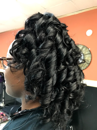 Beauty Salon «Queen B Beauty & Hair Salon», reviews and photos, 1588 Veterans Memorial Hwy SW #204, Austell, GA 30168, USA