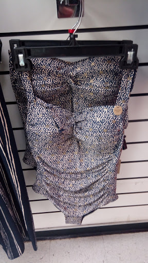 Department Store «T.J. Maxx», reviews and photos, 711 Southbridge St, Auburn, MA 01501, USA