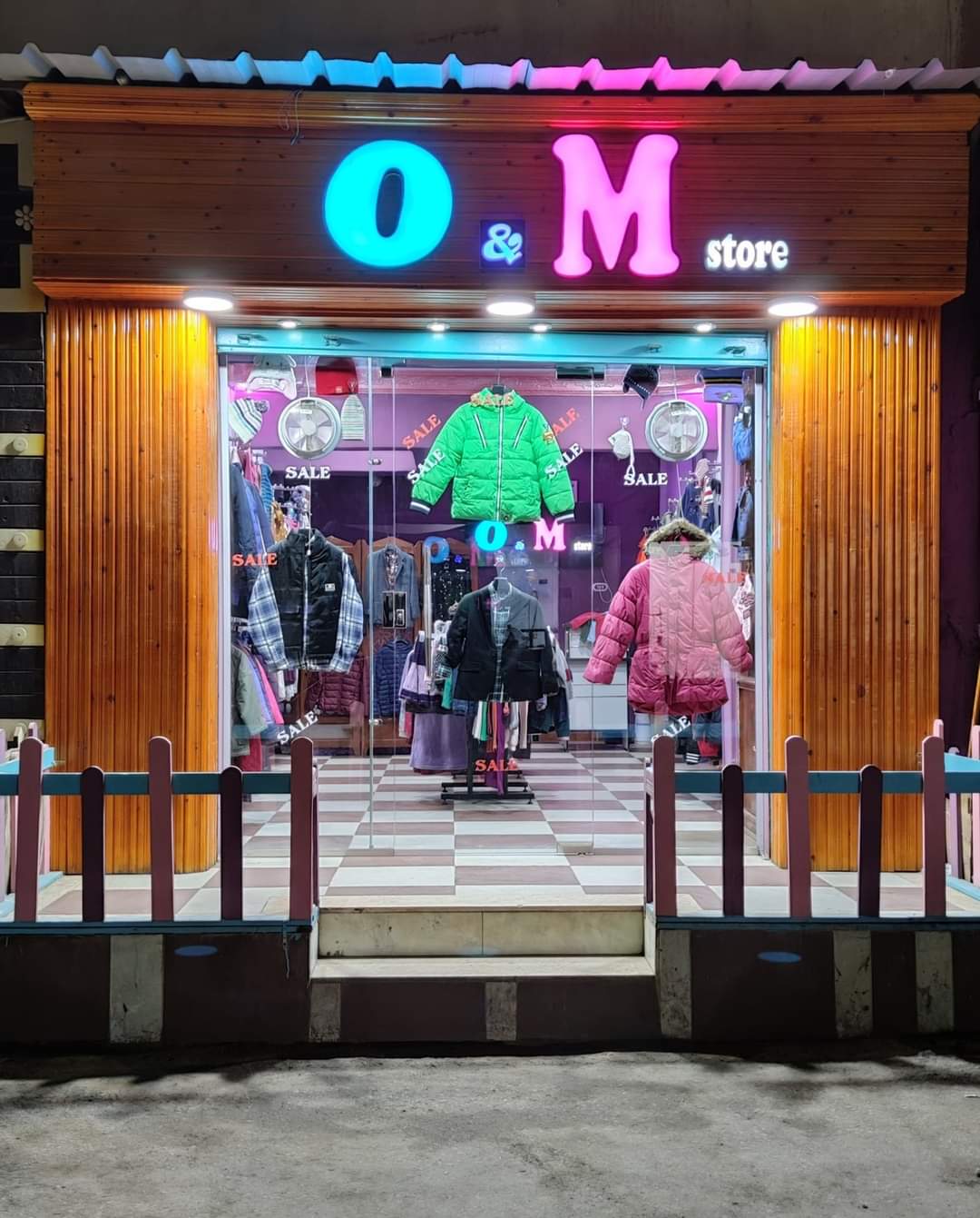 O&M store