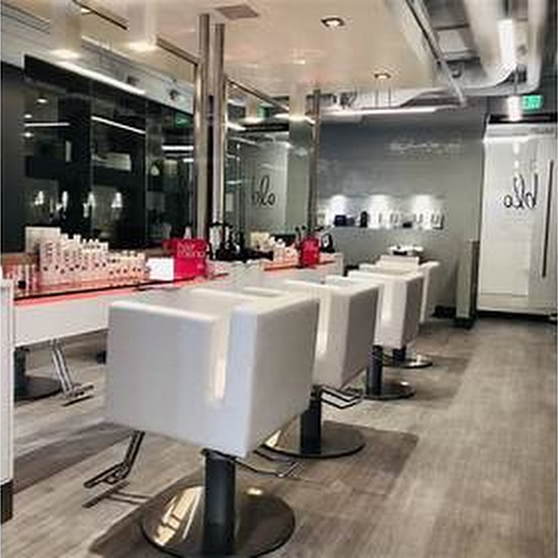 Blo Blow Dry Bar