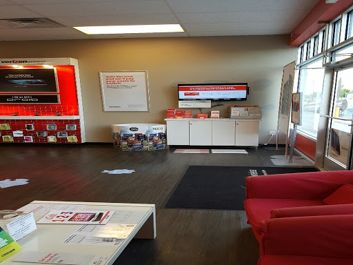 Cell Phone Store «Verizon Authorized Retailer, TCC», reviews and photos, 165 Levittown Pkwy a, Levittown, PA 19055, USA