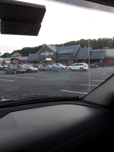 Grocery Store «Food Lion», reviews and photos, 907 S Chapel St, Newark, DE 19713, USA
