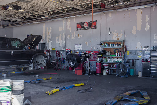 Tire Shop «Freedom Tire and Auto Service», reviews and photos, 412 8th St SW, Altoona, IA 50009, USA