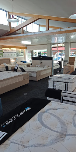 Reviews of Beds & More Outlet Store Levin in Levin - Furniture store