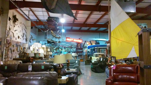 Furniture Store «Hometown Furniture Center», reviews and photos, 2665 S Santiam Hwy, Lebanon, OR 97355, USA