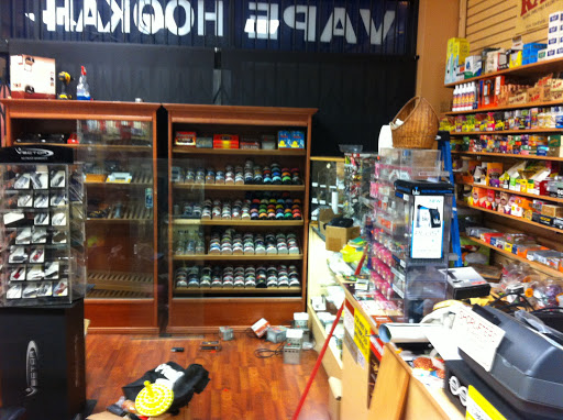 Tobacco Shop «DUO Smoke Shop», reviews and photos, 15010 Mulberry Dr #105, Whittier, CA 90604, USA