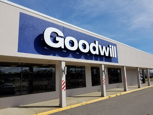 Thrift Store «Goodwill Fountain Square Retail Store», reviews and photos