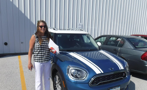 Auto Body Shop «Charlie Graham Body & Service», reviews and photos, 4206 Leavenworth St, Omaha, NE 68105, USA