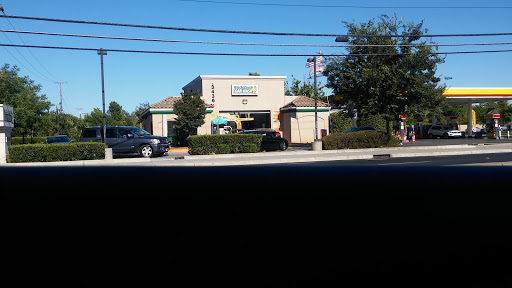 Car Wash «Quick Quack Car Wash - South Natomas», reviews and photos, 3436 Northgate Blvd, Sacramento, CA 95834, USA