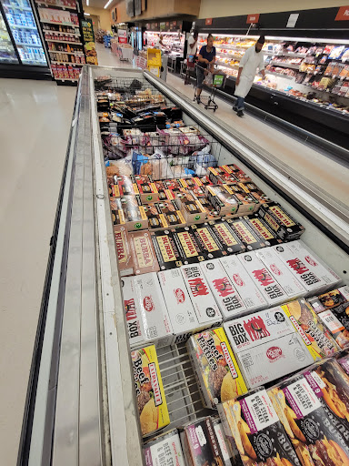 Supermarket «Giant Eagle Supermarket», reviews and photos, 420 E Waterfront Dr, Homestead, PA 15120, USA