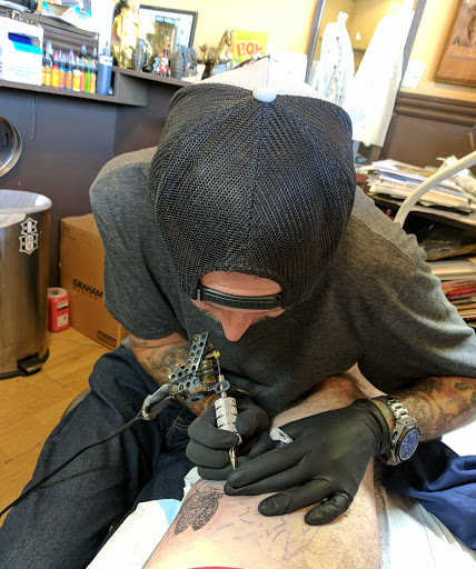 Tattoo Shop «Flagship Tattoo», reviews and photos, 73955 CA-111, Palm Desert, CA 92260, USA