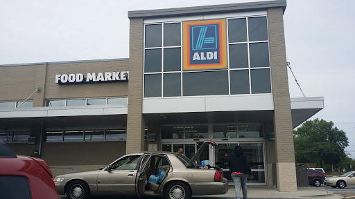 Supermarket «ALDI», reviews and photos, 6524 Landover Rd, Cheverly, MD 20785, USA