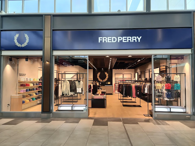 FRED PERRY Livingston Outlet