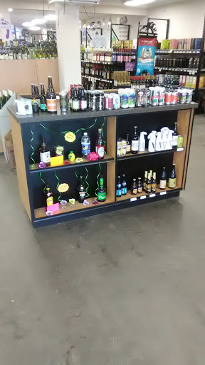 Wine Store «Cellar Door Wine & Spirits», reviews and photos, 1310 N 12th St, Murray, KY 42071, USA