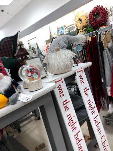 Department Store «Marshalls», reviews and photos, 7316 Alameda St, Huntington Park, CA 90255, USA