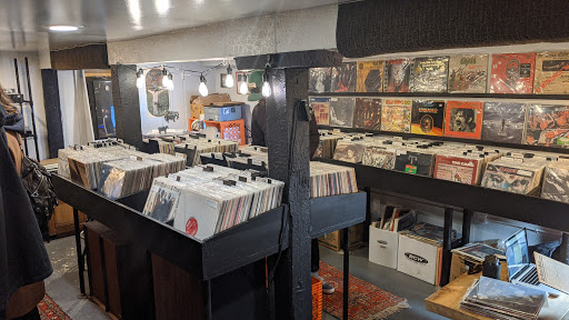Vinyl shops in Philadelphia