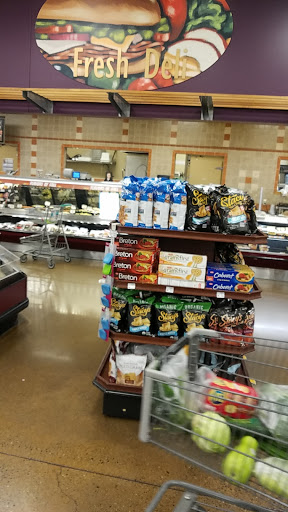 Grocery Store «Fred Meyer», reviews and photos, 6100 E Lake Sammamish Pkwy SE, Issaquah, WA 98029, USA