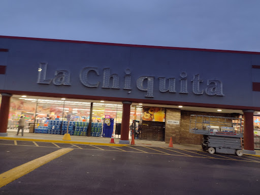 Grocery Store «Supermercado La Chiquita», reviews and photos, 133 W Roosevelt Rd, West Chicago, IL 60185, USA