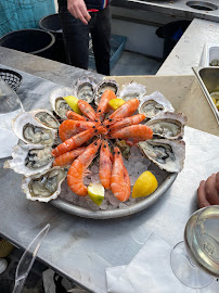 Produits de la mer du Restaurant La Barque Bleue à Le Grau-du-Roi - n°19