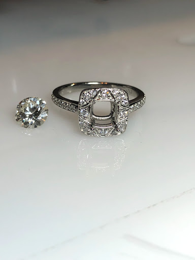 Jeweler «The Gem Jewelry Repair & Sales», reviews and photos, 4707 Jonestown Rd, Harrisburg, PA 17109, USA