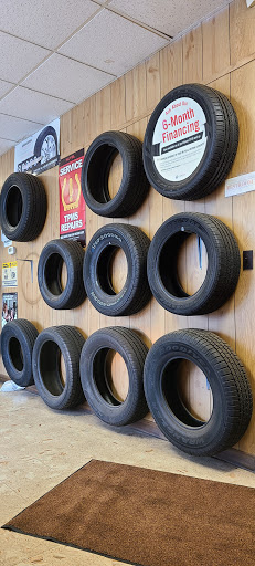 Tire Shop «Simmons Tire Company, Inc.», reviews and photos, 612 E 2nd St, Sheffield, AL 35660, USA