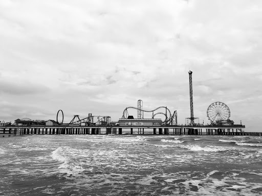 Amusement Park «Galveston Island Historic Pleasure Pier», reviews and photos, 2501 Seawall Blvd, Galveston, TX 77550, USA