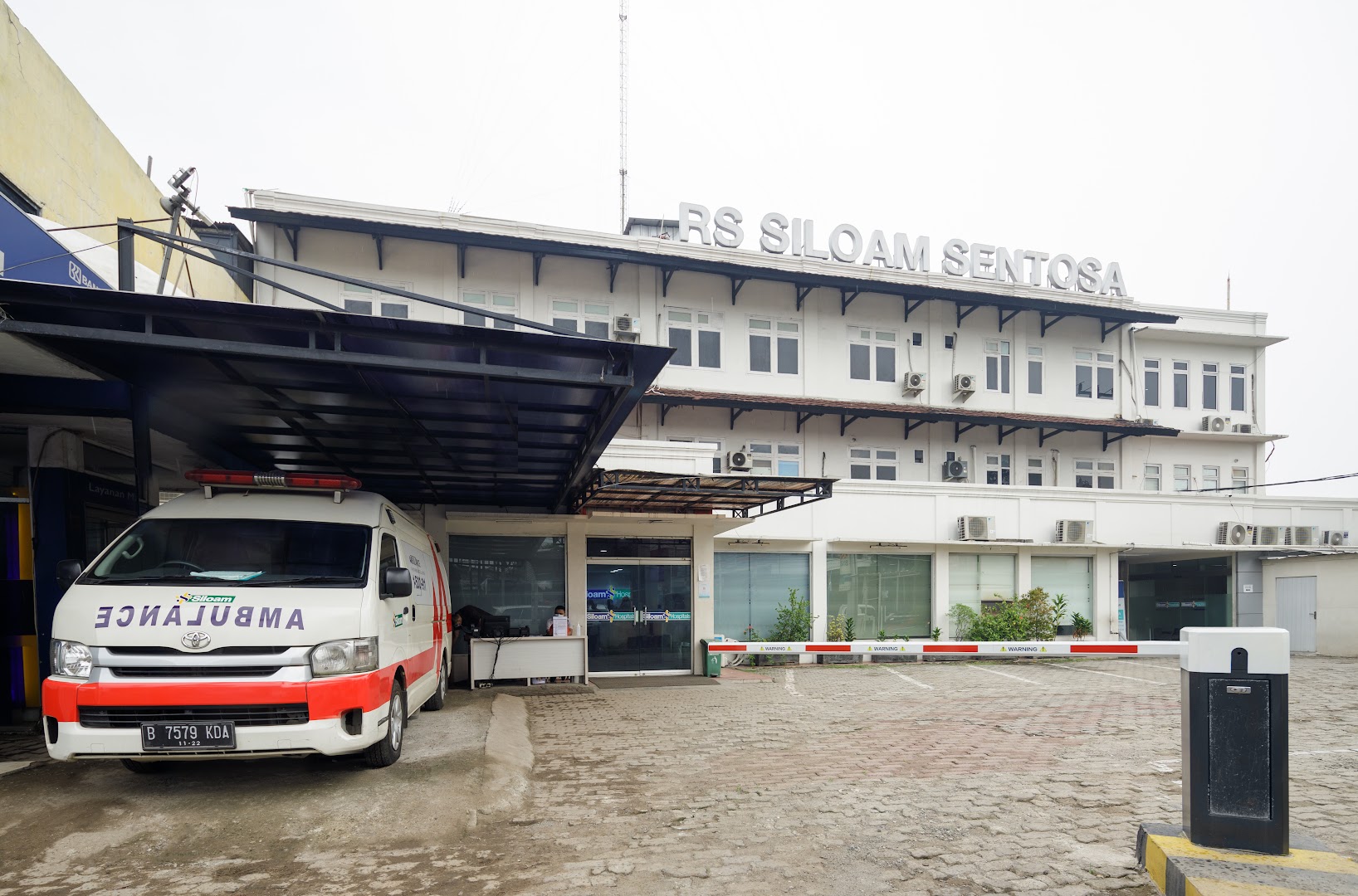 Rumah Sakit Siloam Sentosa Photo