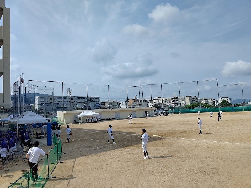 北九州市立上津役中学校