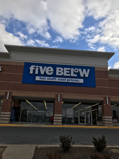 Variety Store «Five Below», reviews and photos, 1130 Stafford Market Pl, Stafford, VA 22556, USA