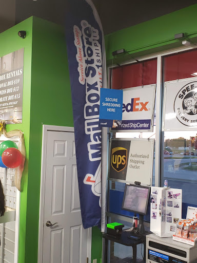 Shipping Service «The Mail Box Store», reviews and photos, 12603 IL-143, Highland, IL 62249, USA