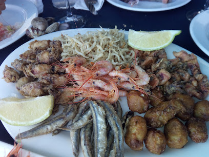 Restaurante la Barca - P.º del Malecon, 46, 04630 Garrucha, Almería, Spain