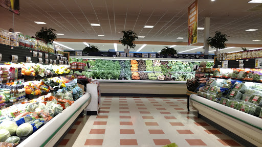 Grocery Store «Market Basket», reviews and photos, 110 Market Pl Dr, Waltham, MA 02451, USA