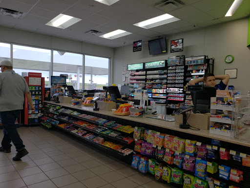 Convenience Store «Stripes #2446», reviews and photos, 1800 I-37 Frontage Rd, George West, TX 78022, USA