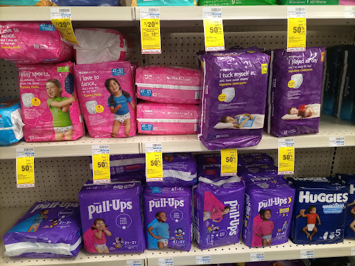 Drug Store «CVS», reviews and photos, 7400 Collins Ave, Miami Beach, FL 33141, USA