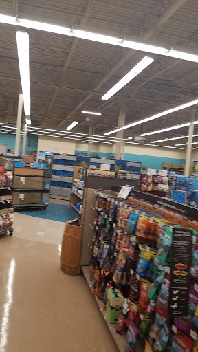 Pet Supply Store «Petco Animal Supplies», reviews and photos, 2615 Medical Center Pkwy #500, Murfreesboro, TN 37129, USA