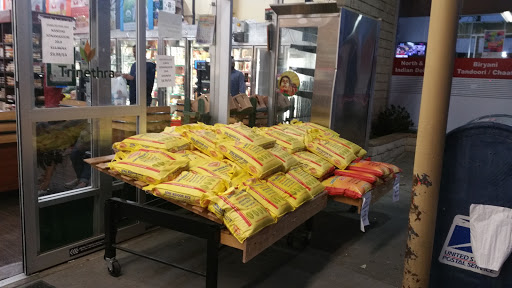 Indian Grocery Store «Trinethra Indian Supermarket», reviews and photos, 10255 S De Anza Blvd, Cupertino, CA 95014, USA