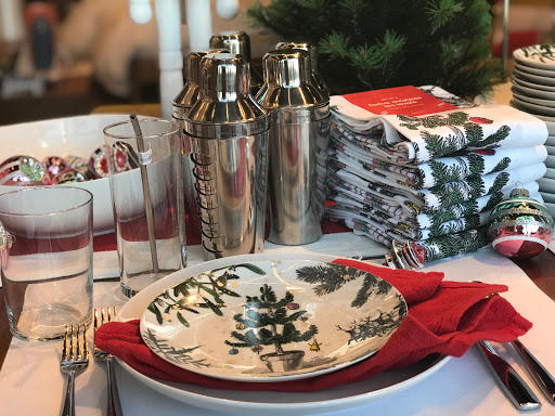 Furniture Store «west elm», reviews and photos, 401 Seabiscuit Trail #810, Hallandale Beach, FL 33009, USA