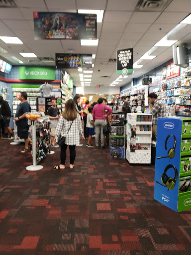 Video Game Store «GameStop», reviews and photos, 9301 Tampa Ave, Northridge, CA 91324, USA