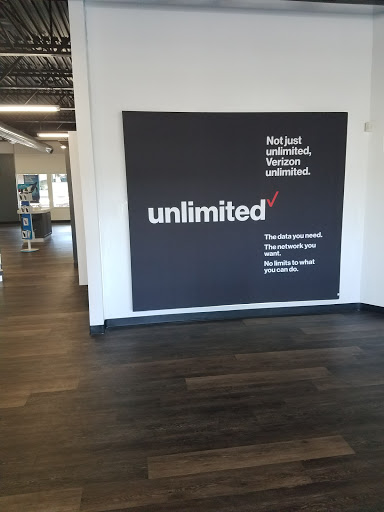 Cell Phone Store «Verizon Authorized Retailer, TCC», reviews and photos, 1147 N 5th St, Perkasie, PA 18944, USA