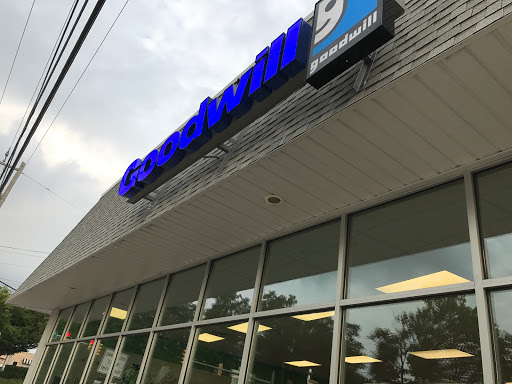 Thrift Store «Goodwill Store & Donation Center», reviews and photos