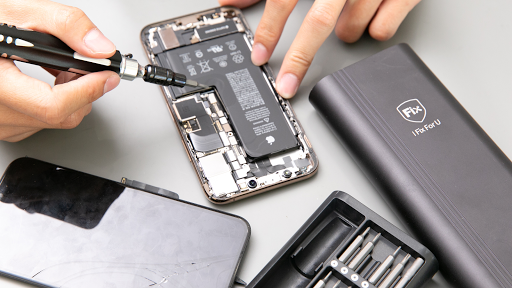 Cell Phone Repair Center iPhone iPad Samsung LG Motorola image