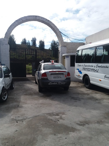 Opiniones de Tecnicentro MACK en Riobamba - Taller de reparación de automóviles