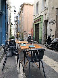 Atmosphère du Restaurant de fruits de mer Entre Terre & Mer à Marseille - n°13